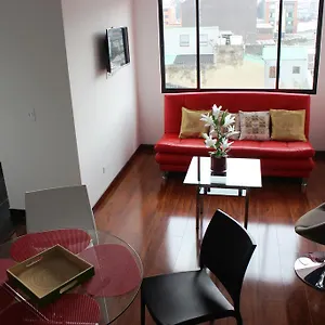 Apartahotel Luxury Suites &, Bogotá